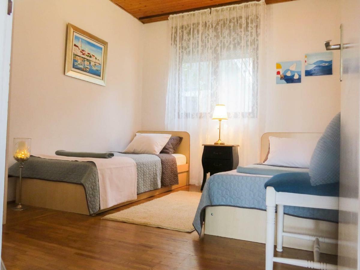 Apartments Barba Trogir Eksteriør billede